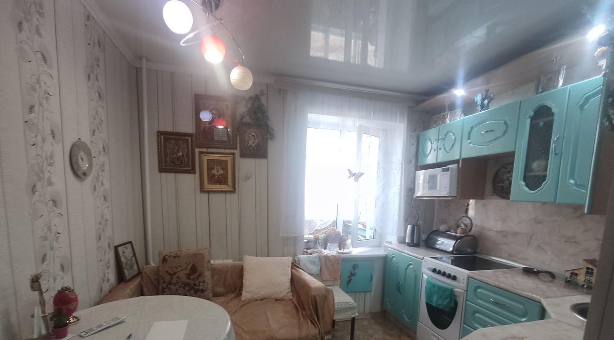 квартира г Тольятти р-н Автозаводский б-р Курчатова 7 4-й кв-л фото 4