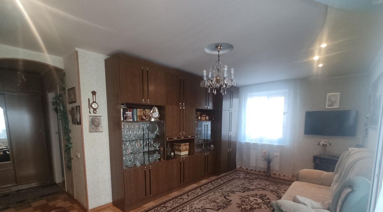 квартира г Тольятти р-н Автозаводский б-р Курчатова 7 4-й кв-л фото 6