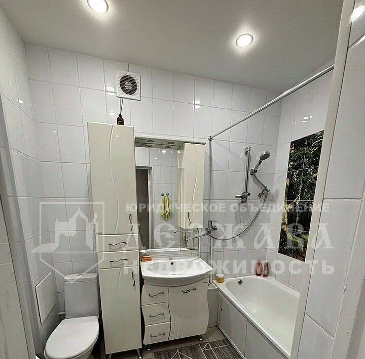 квартира г Кемерово р-н Заводский ул Дружбы 27 фото 11