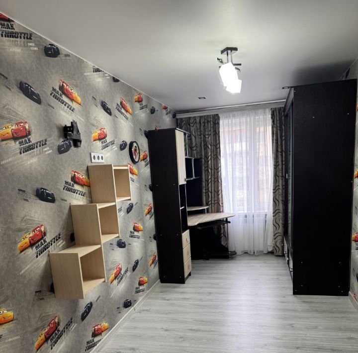 квартира г Волжский пр-кт им Ленина 81 фото 8