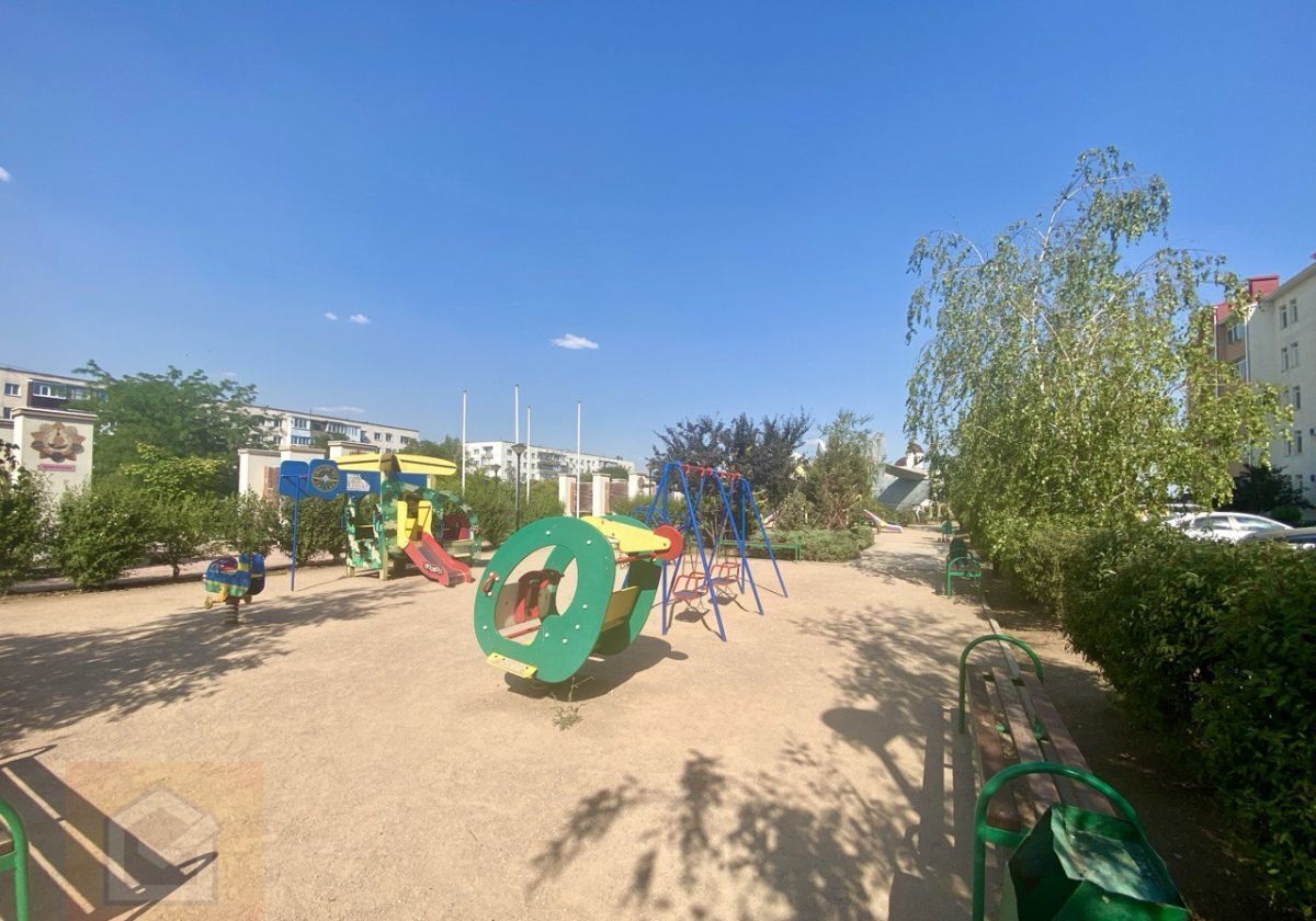 квартира г Евпатория пгт Мирный ул Сырникова 33а фото 3
