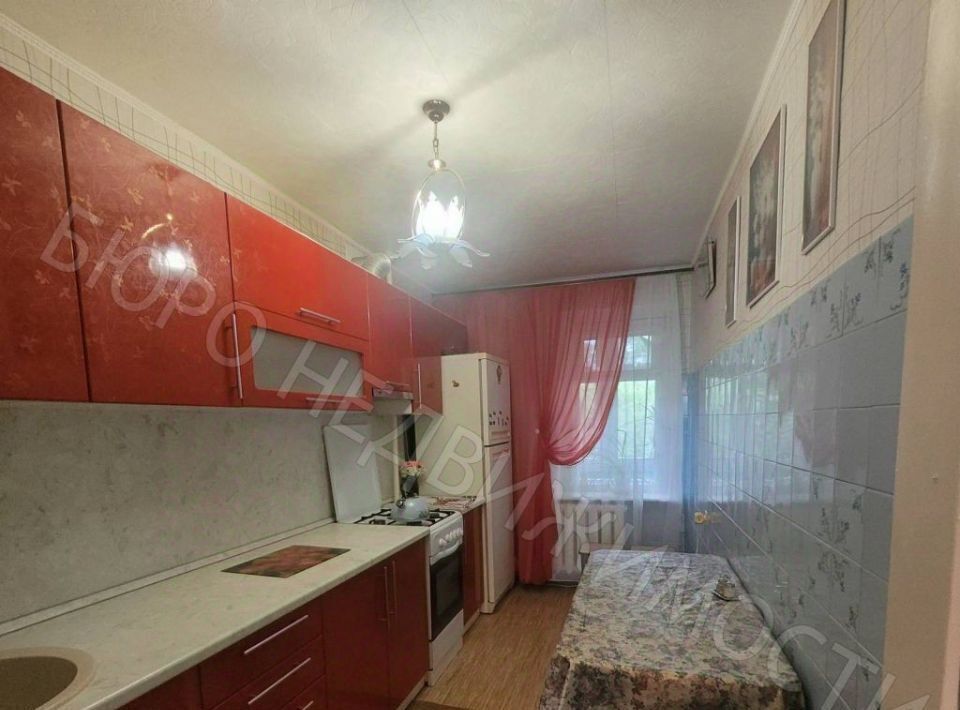 квартира г Балашов ул Менделеева 5 фото 1