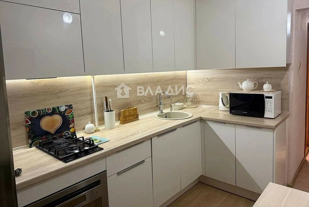 квартира г Тобольск р-н мкр Иртышский 22 фото 2