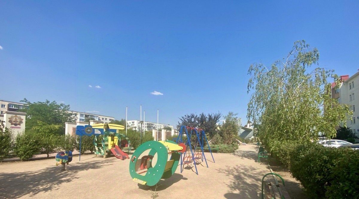 квартира г Евпатория пгт Мирный ул Сырникова 33а фото 10