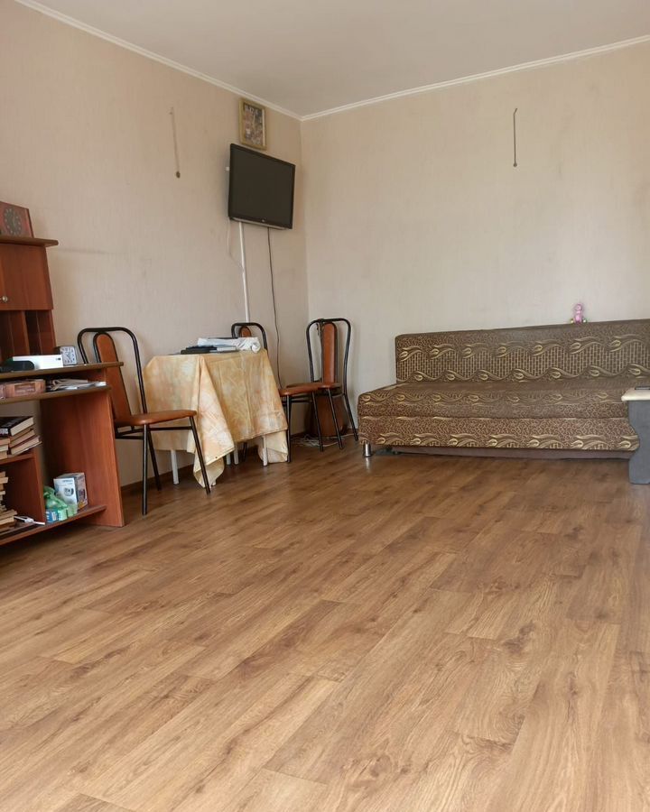 квартира г Челябинск р-н Тракторозаводский ул Марченко 13в фото 3