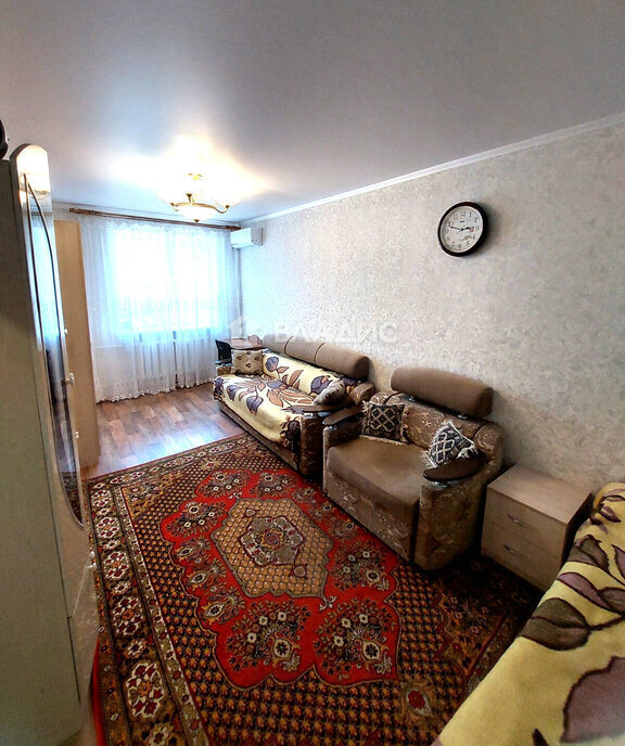 квартира р-н Ейский г Ейск ул Комсомольская 60/2 фото 2