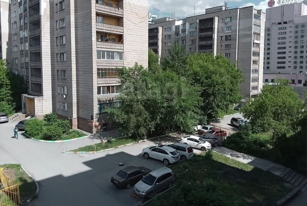квартира г Новосибирск метро Площадь Гарина-Михайловского ул Дмитрия Шамшурина 6 фото 10