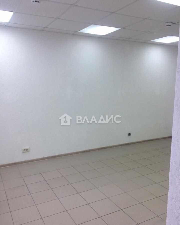 свободного назначения г Тобольск 7-й мкр-н, 45 фото 6