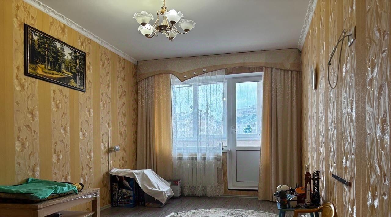 квартира г Белгород Западный ул Есенина 44 фото 1
