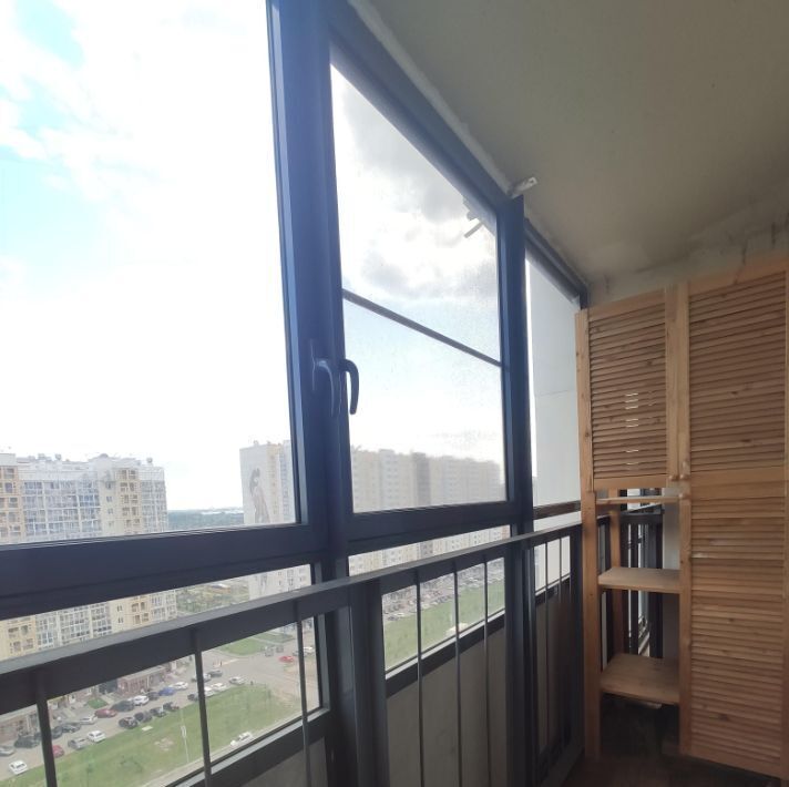 квартира г Челябинск р-н Калининский ул Университетская Набережная 60 фото 8