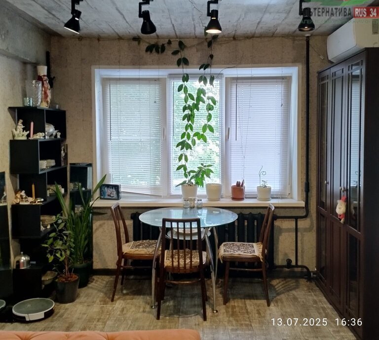 квартира г Волгоград ул им. Хользунова 12 фото 7