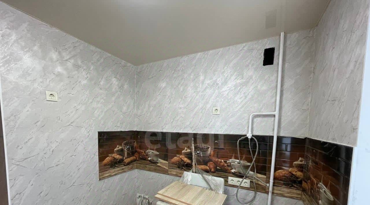 квартира г Симферополь р-н Центральный ул Миллера Ж.А. фото 10