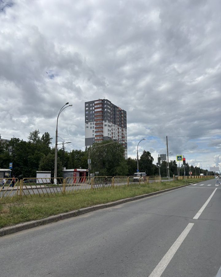 квартира г Тольятти р-н Автозаводский пр-кт Степана Разина 16в фото 1