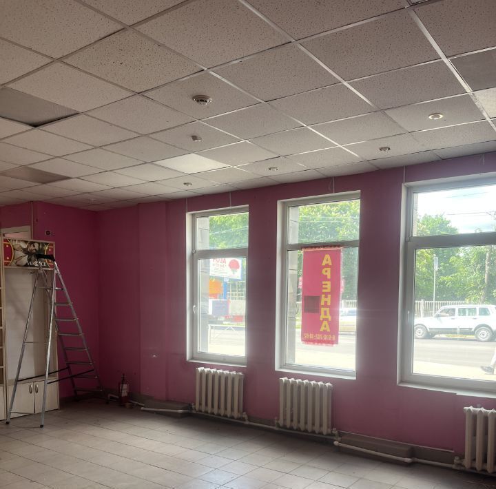 торговое помещение р-н Узловский г Узловая ул Гагарина 40/2 фото 4