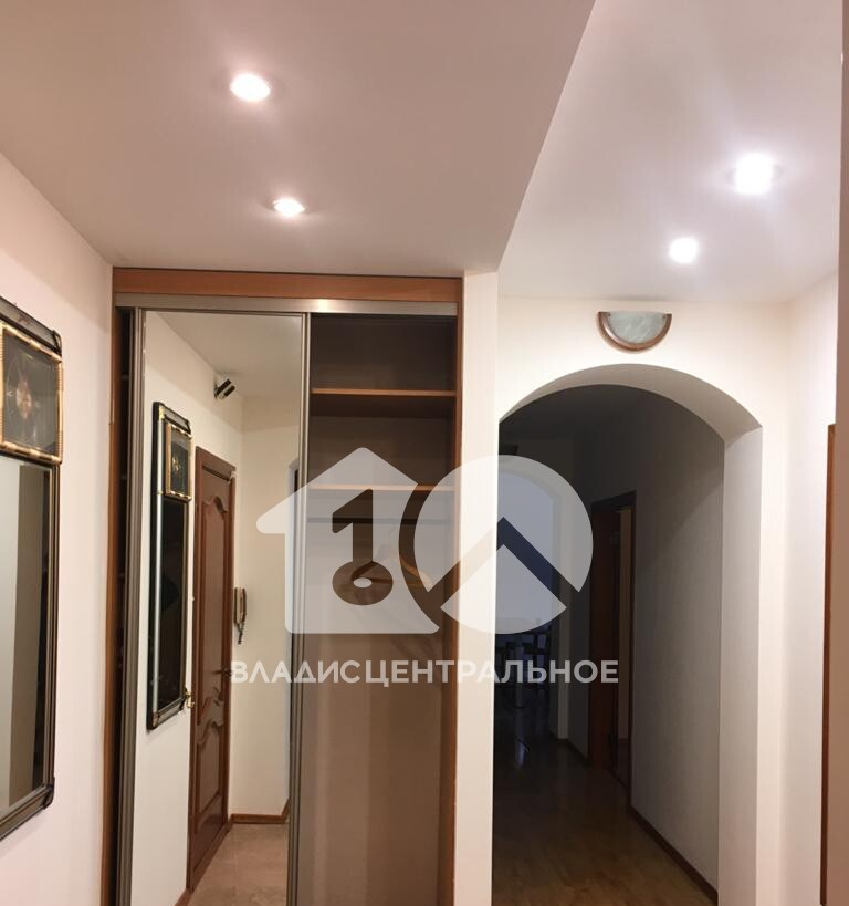 квартира г Новосибирск Зелёная Горка 8 фото 2