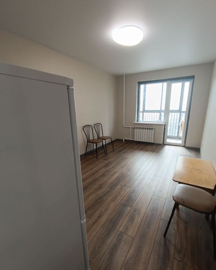 квартира г Новосибирск Золотая Нива ул Коминтерна 130 фото 2