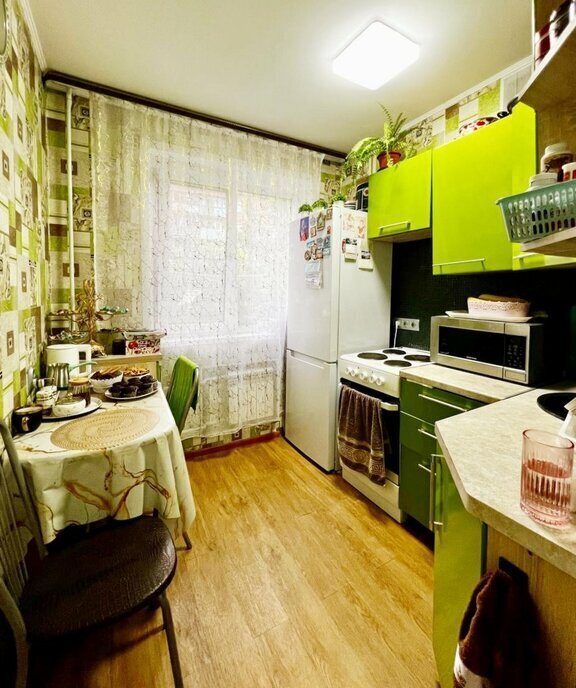 квартира г Осинники ул Победы 29а фото 7