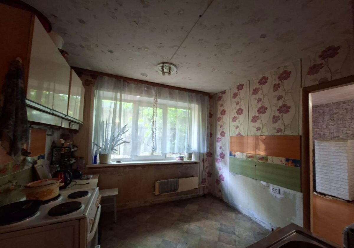 комната г Междуреченск Кемеровская обл. — Кузбасс, Кузнецкая ул., 41 фото 4