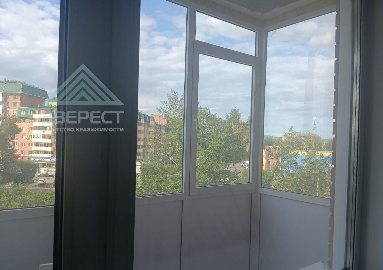 квартира г Абакан пр-кт Дружбы Народов 41к/1 фото 5