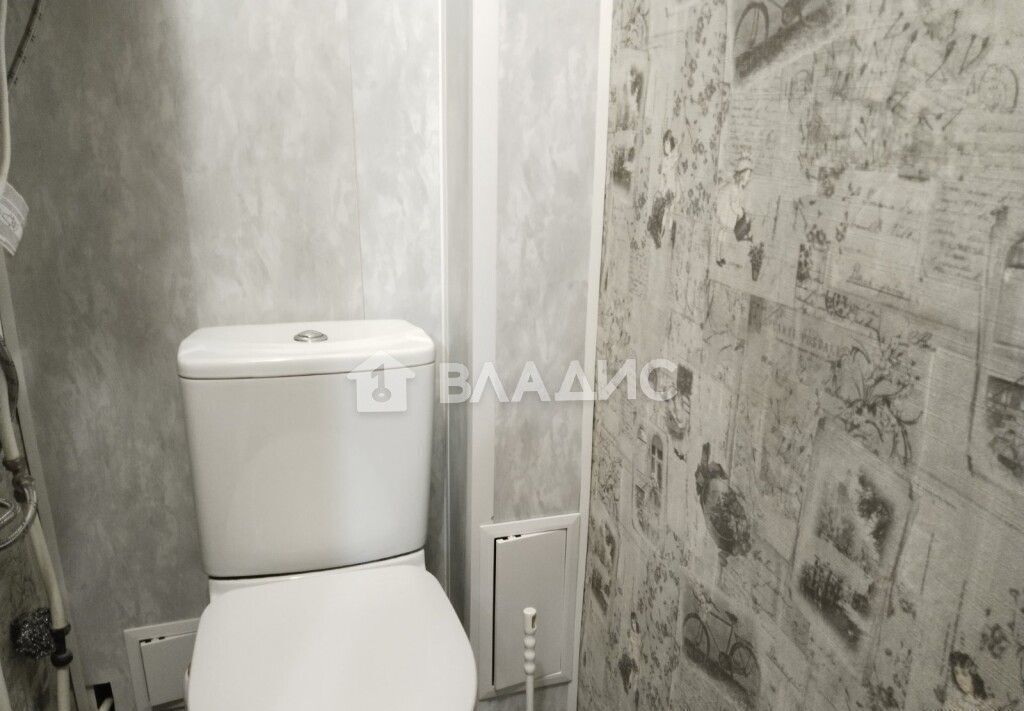 квартира г Тобольск 7-й мкр-н, 20 фото 12