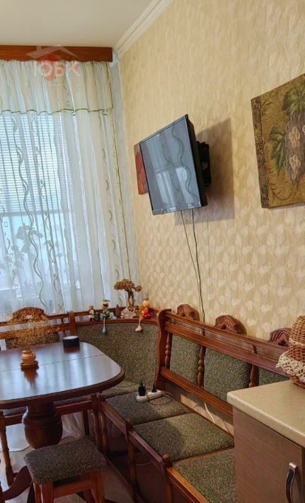 квартира г Евпатория пгт Мирный ул Сырникова 20 фото 1