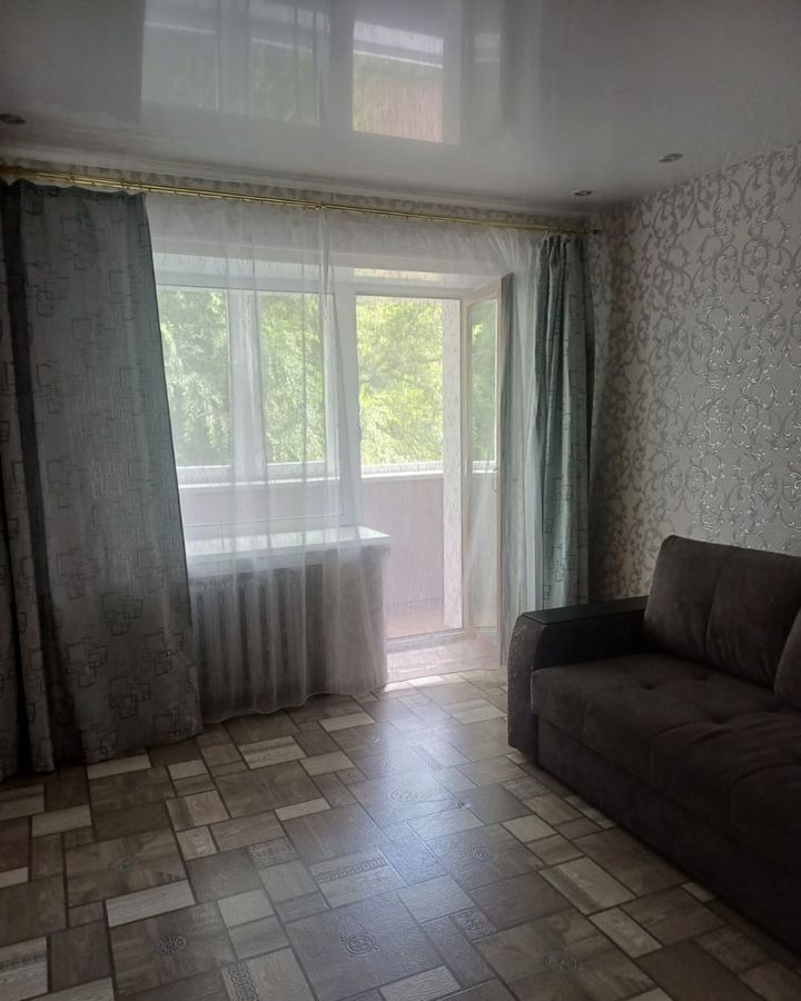 квартира г Белогорск ул 50 лет Комсомола 28а фото 11