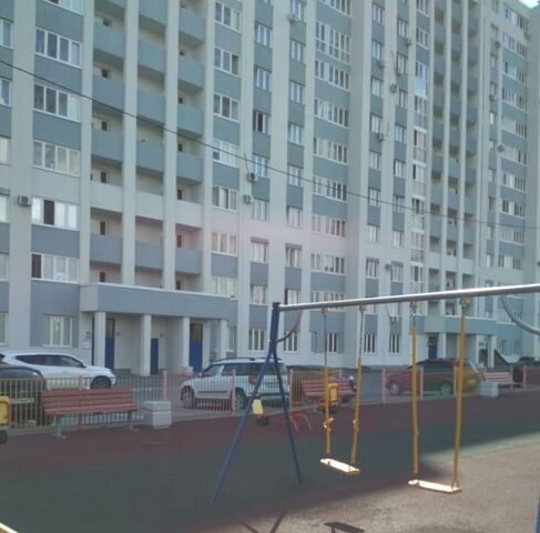 р-н Калининский б-р Тухвата Янаби 4 фото