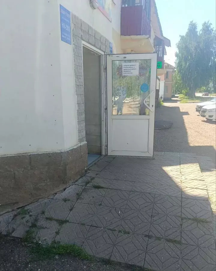 торговое помещение р-н Ишимбайский г Ишимбай ул Советская 50 фото 3