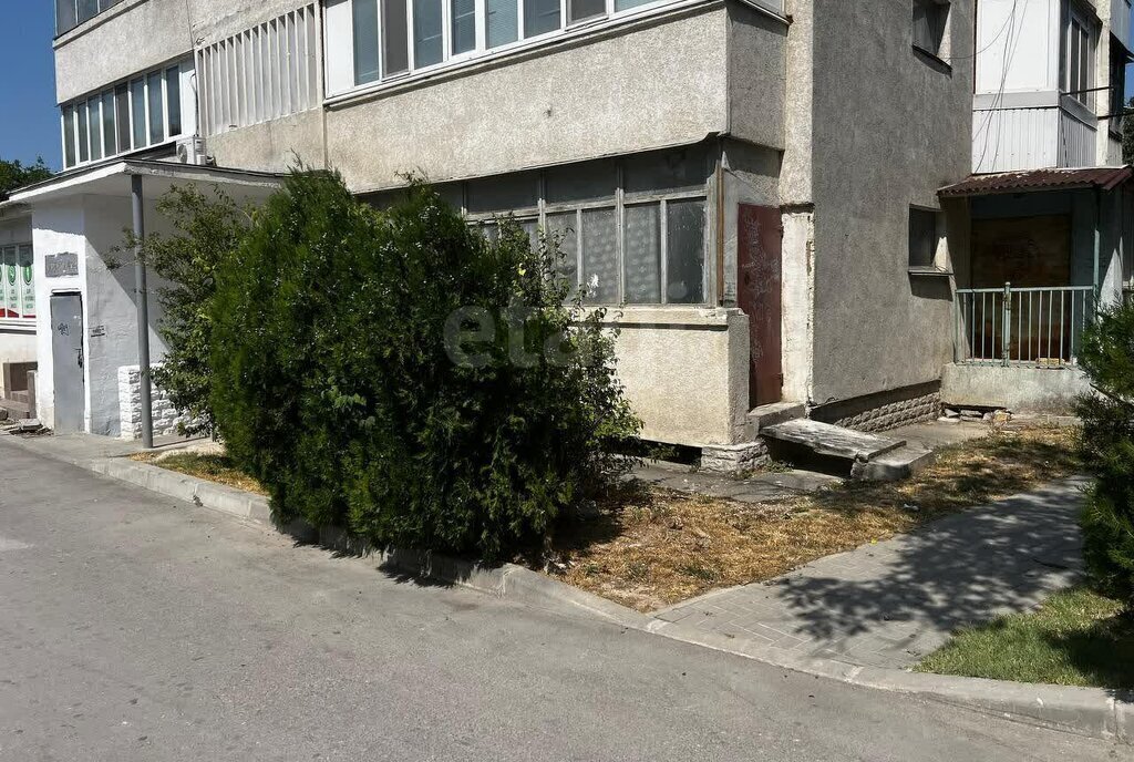 квартира р-н Бахчисарайский г Бахчисарай ул Фрунзе 46а фото 2