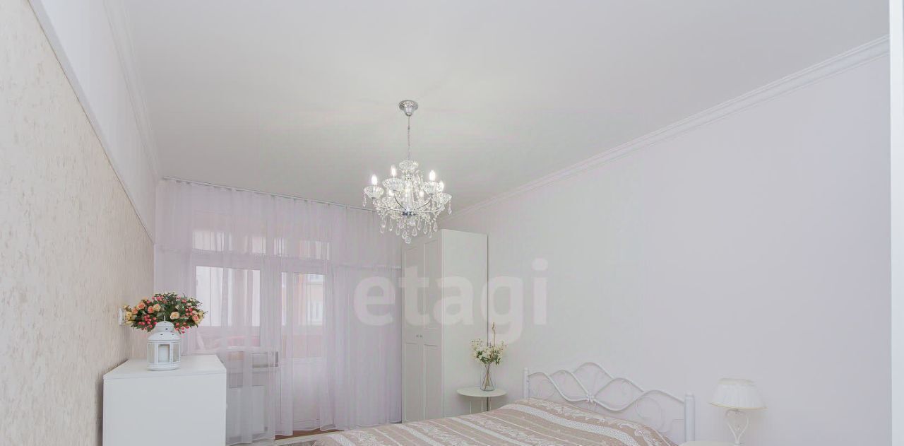 квартира г Краснодар р-н Прикубанский ул им. Героя Яцкова И.В. 15к/2 фото 3