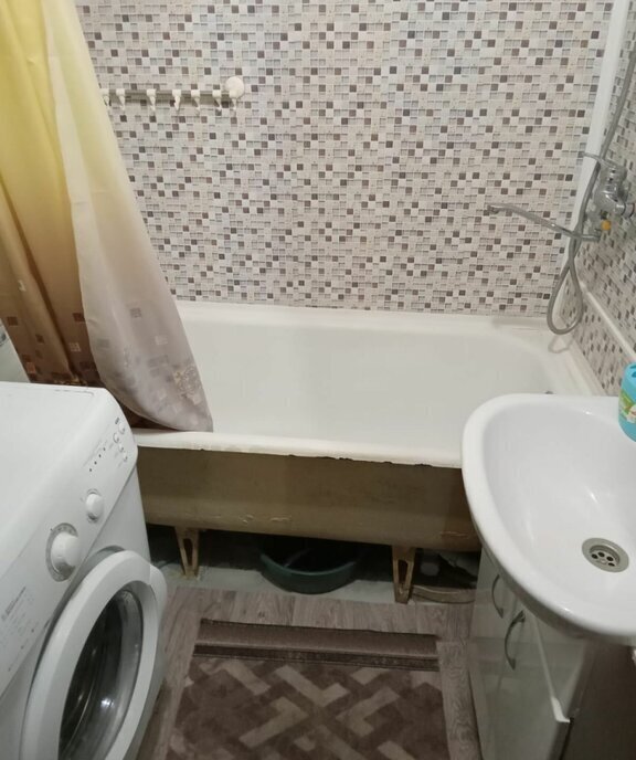 квартира р-н Нижнекамский г Нижнекамск ул Гагарина 16а фото 3