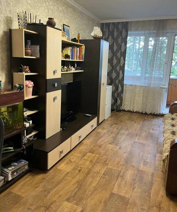 квартира г Старый Оскол микрорайон Молодогвардеец 5 фото 2
