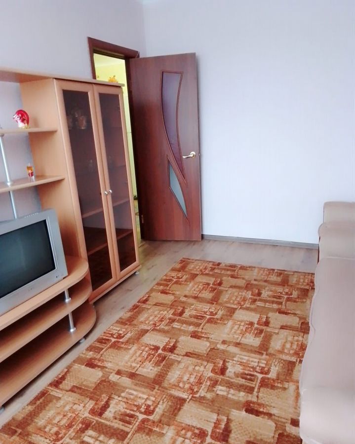 квартира г Старый Оскол мкр-н Макаренко, 3 фото 4