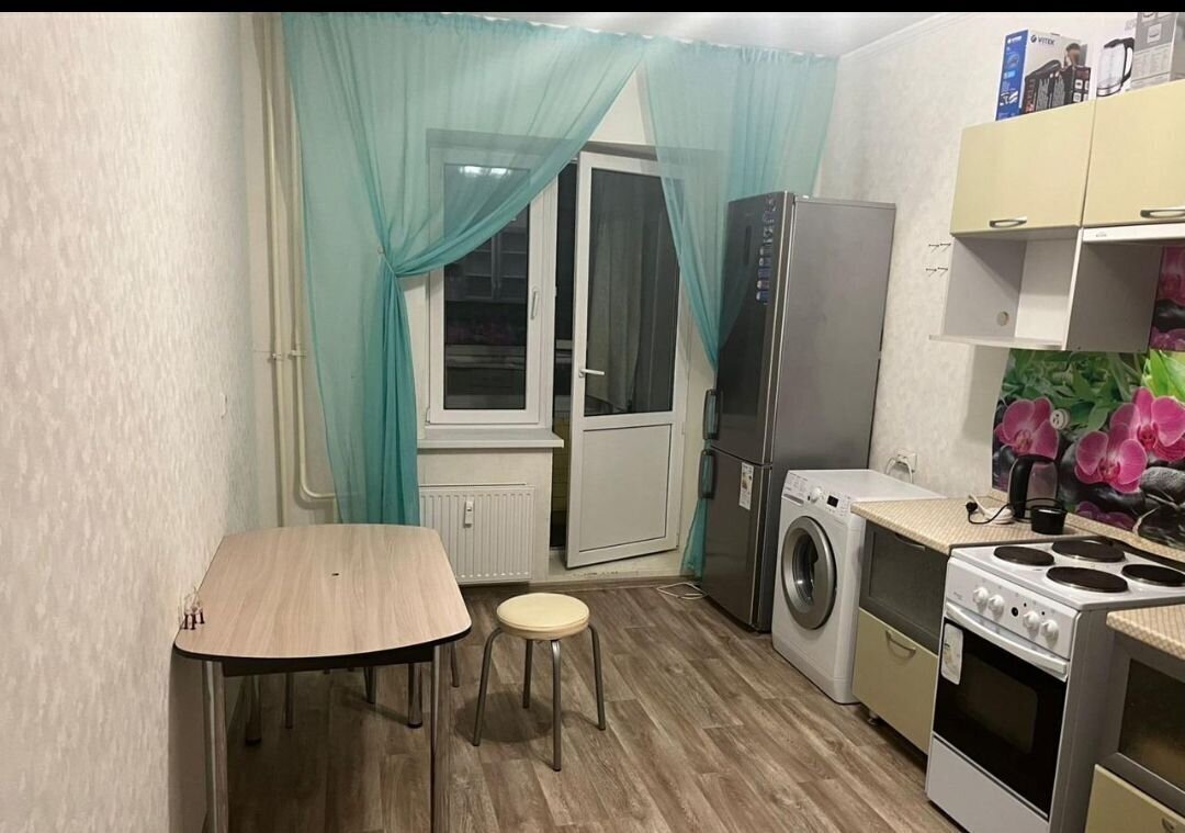 квартира г Набережные Челны р-н Комсомольский 32-й комплекс 32/37В фото 2