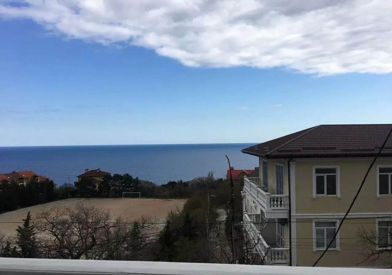 комната г Ялта г Алупка ул им Ленина 64к фото 1