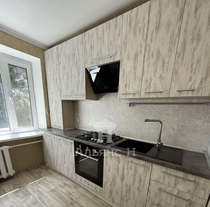квартира г Азов ул Макаровского 33а Азовский район фото 13