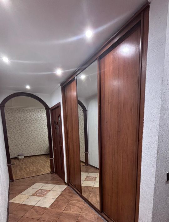 квартира г Омск р-н Советский пр-кт Мира 106а фото 1