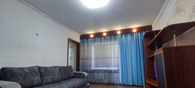 Интернациональный м-н, 4 фото