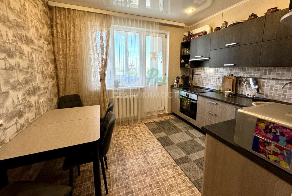 квартира р-н Ейский г Ейск ул Щорса 38/2 фото 1