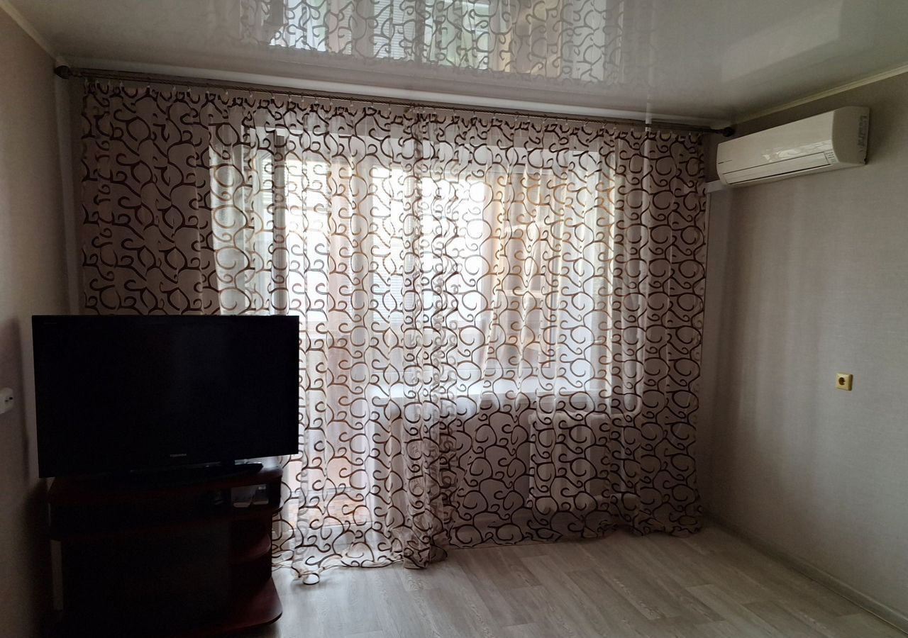 квартира г Тольятти р-н Автозаводский 16-й квартал б-р Цветной 12а фото 1