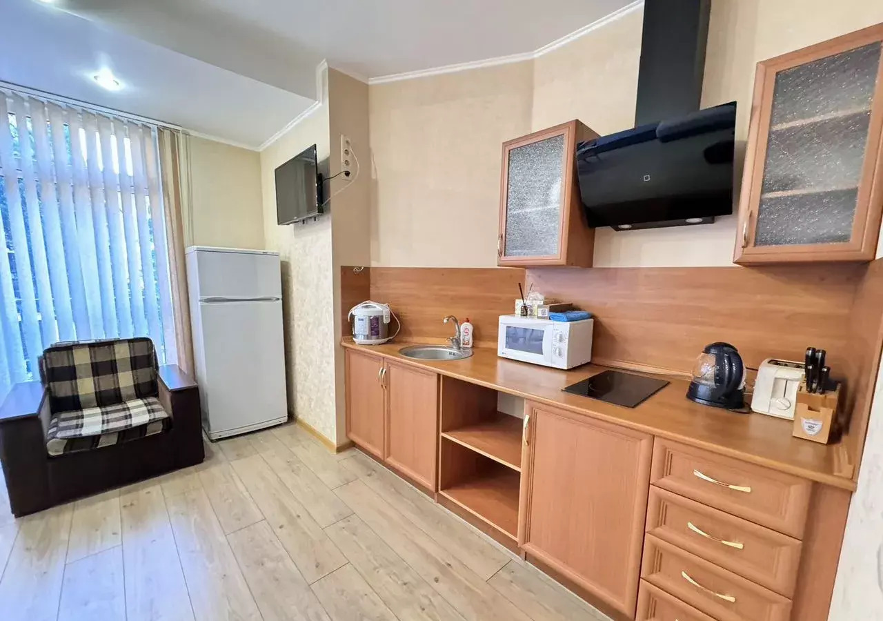 комната г Ялта ул Ломоносова 5 фото 4