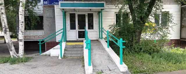 торговое помещение р-н Калининский ул Горького 66 фото