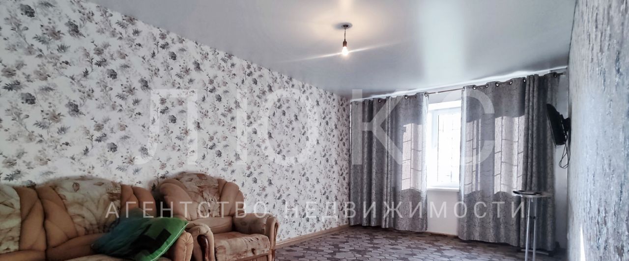 квартира г Новокузнецк р-н Заводской пр-кт Советской Армии 14 фото 1
