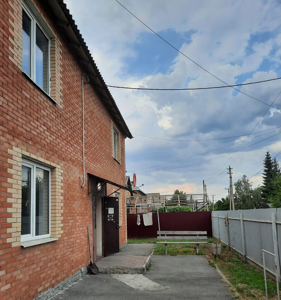квартира г Новошахтинск ул Кленовая 27 фото 2