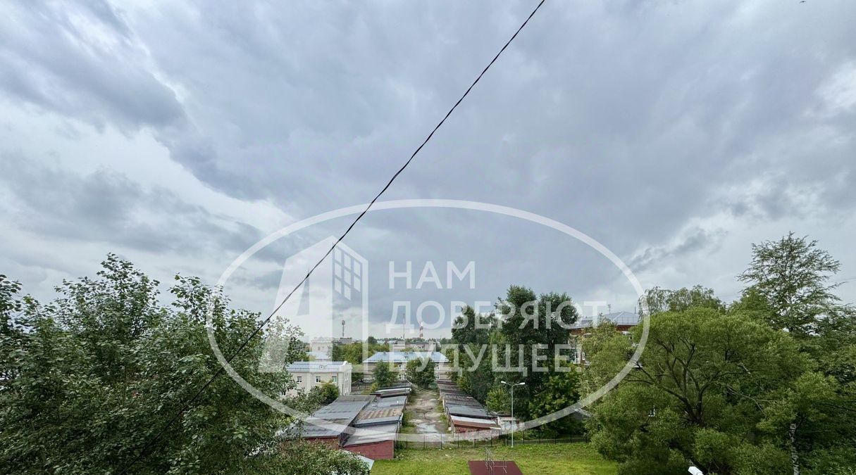 квартира г Пермь р-н Свердловский ул Соловьева 6 фото 1