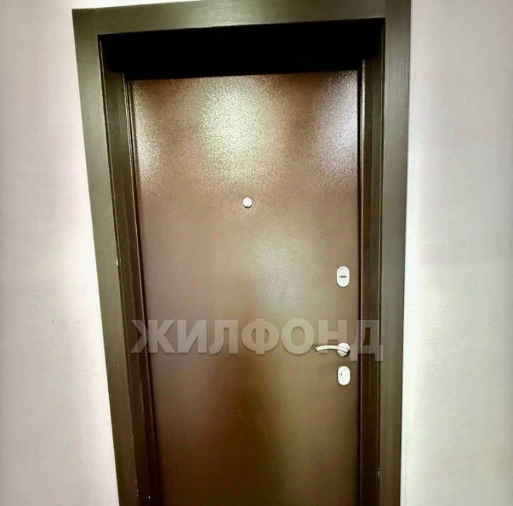 квартира г Тольятти р-н Автозаводский ул Льва Яшина 8 фото 15