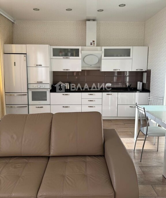 квартира г Иркутск ул Дыбовского 8/11 фото 2