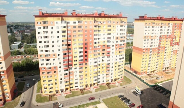 д Островцы Удельная, улица Лётчика Волчкова, 2 фото