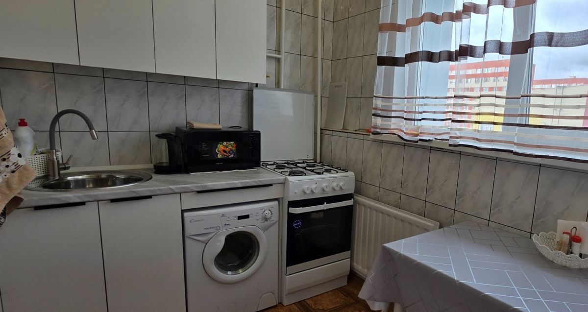 квартира г Новый Уренгой пр-кт Ленинградский 17а Тюменская обл. фото 12