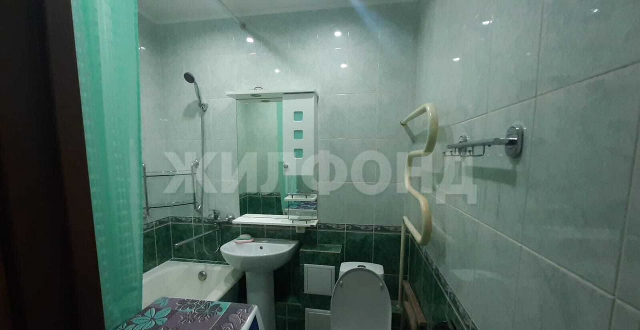 квартира г Новосибирск ул Ватутина 75/1 Площадь Маркса фото 15